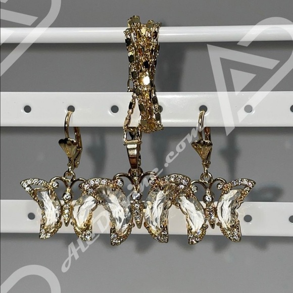 Clear Crystal Butterfly set (gold plated) - Picture 7 of 8